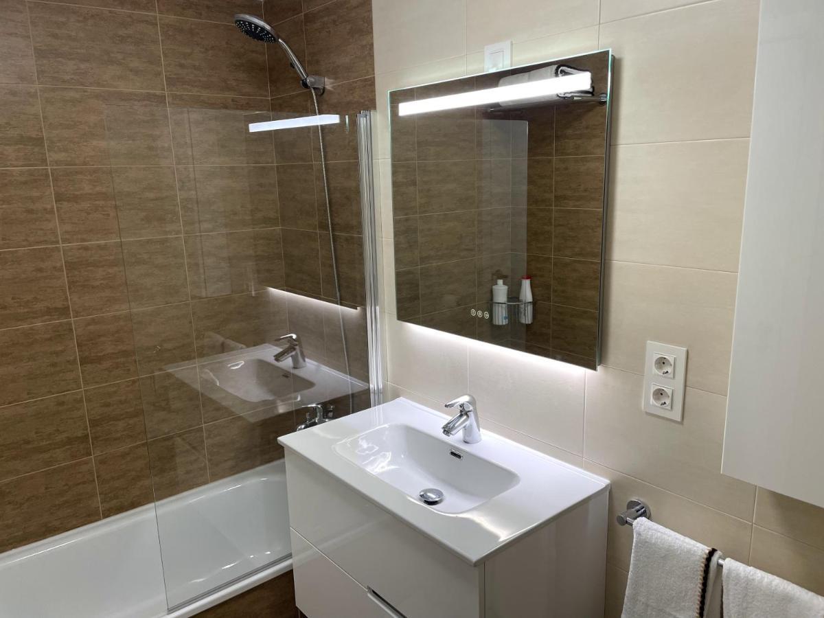 Moderno Y Acogedor Apartamento En Ares Apartment Luaran gambar